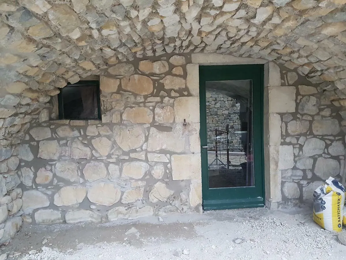 Le Relais De Vazeille contacts